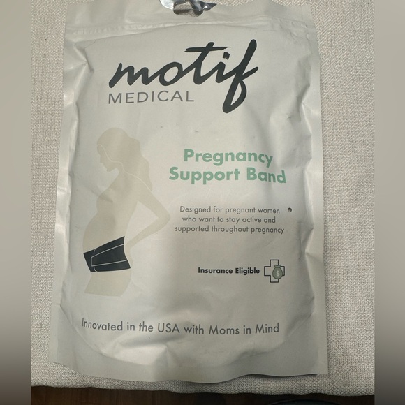New Motif Medical Pregnancy Support Band, Medium, White - Picture 1 of 7